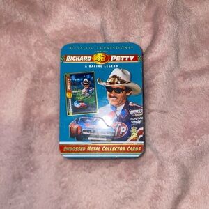 Richard Petty Embossed Metal Collector Cards Tin